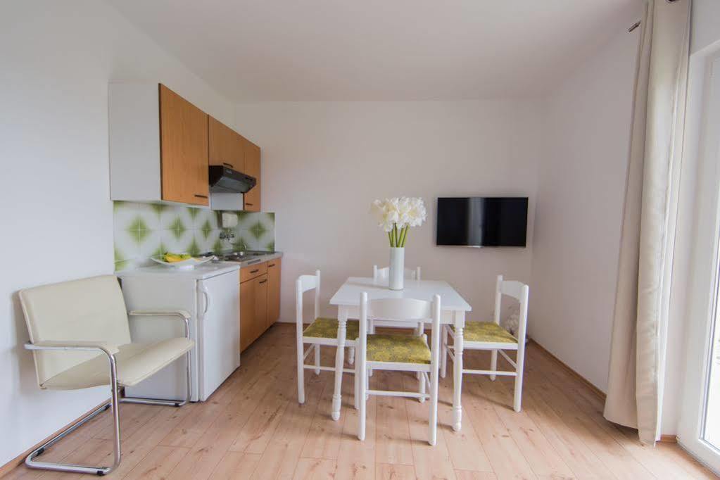 Apartment Udovicic โวดีเซ ภายนอก รูปภาพ